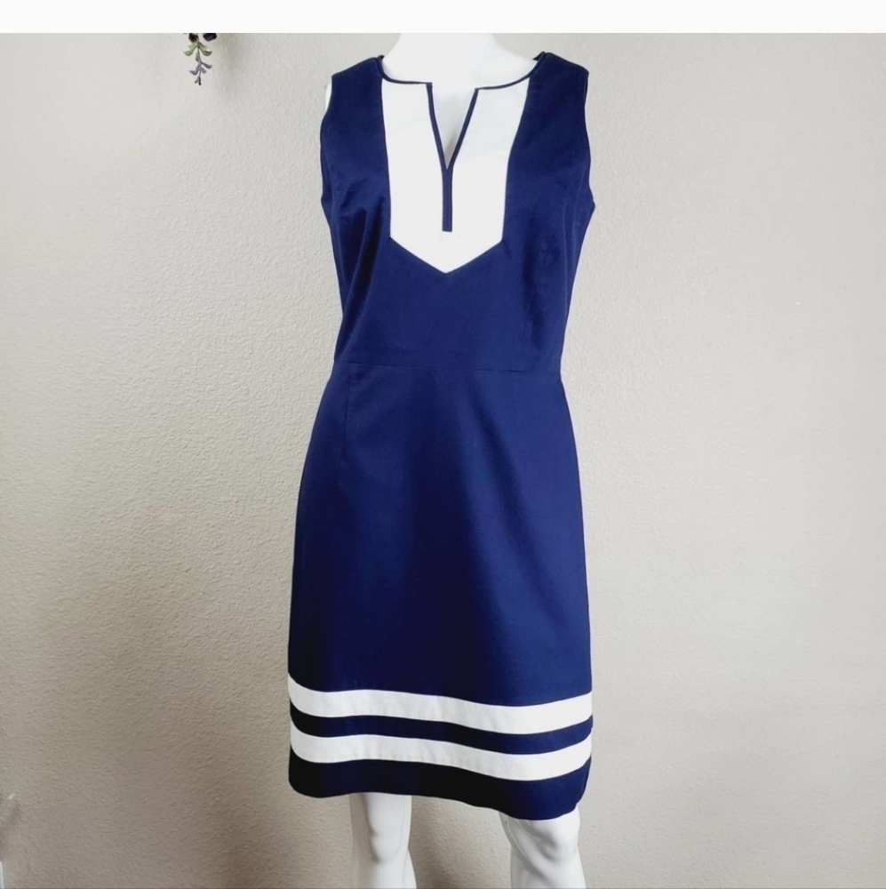 Tommy Hilfiger Sleeveless Split Neck Shift Dress NWT Size 8